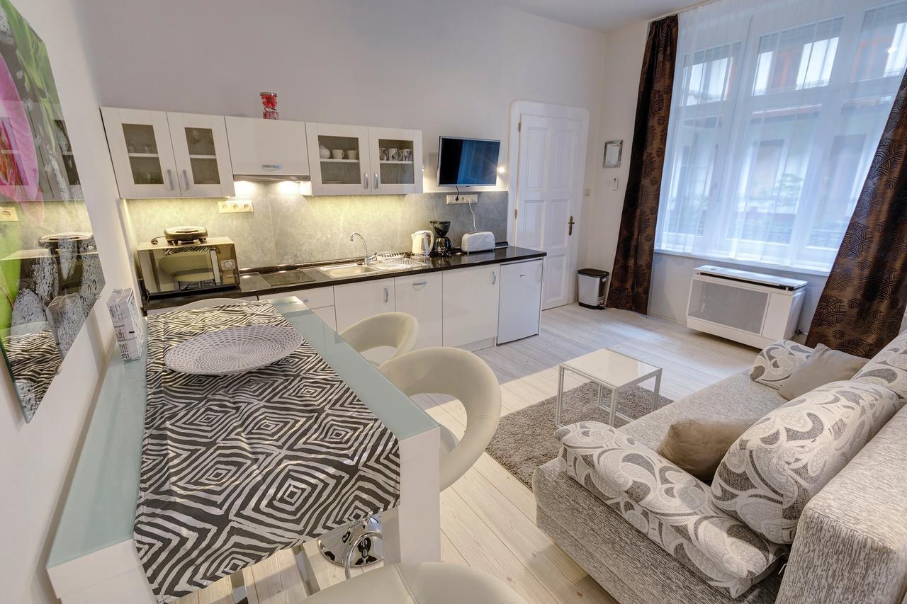 Sweet Dreams At King Street Gold Apartment Budapest